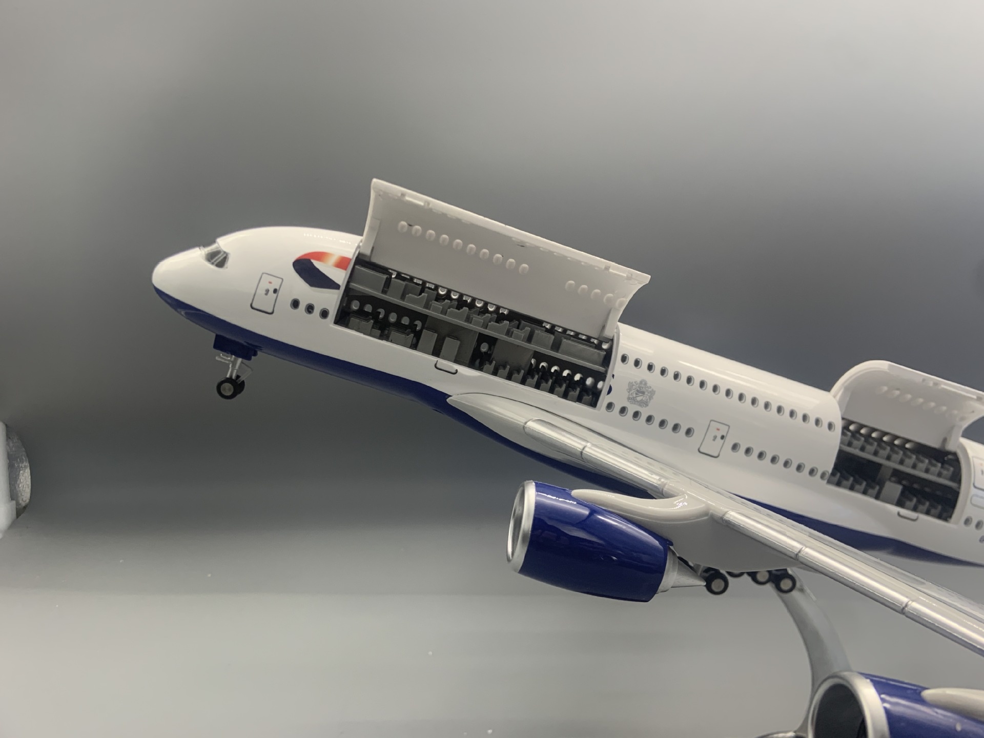 46CM Airplane Scale British Ai - đánh giá và giá Outdoor Furniture Glider